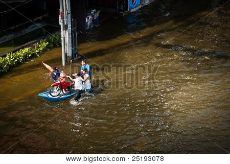 Bangkok peor inundación en 2011