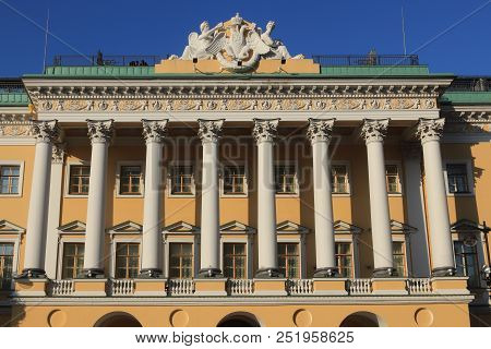 Saint-petersburg Architecture. Building Facade With Pillars And Gips Figures.