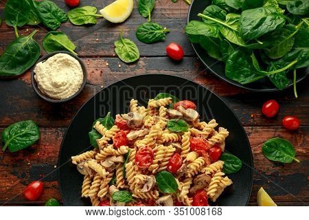 Healthy Creamy Hummus Pasta With Mushroom And Roast Tomatoes. Vegan Vegetarian, Plant Based.