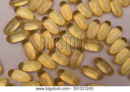 Vitaminen Omega 3 Oil In Capsules On White Background.