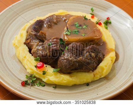 Tasty Hot Osso Bucco With Mashed Potatoes
