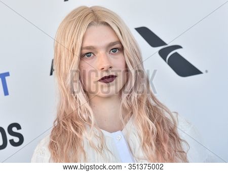 LOS ANGELES - JAN 06:  Hunter Schafer arrives for the Film Independent Spirit Awards 2020 on February 08, 2020 in Santa Monica, CA
