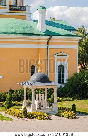 Ortodox Chapel Near Cathedral Of The Beheading Of John The Baptist In Zaraisk Kremlin