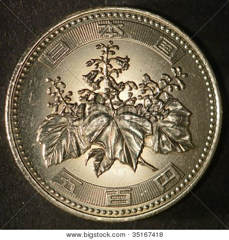 500 yen mønt.