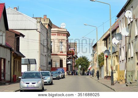 Trzcinsko-zdroj, Poland.8 October 2018. Old Urban Buildings In Town Trzcinsko-zdroj In Western Polan