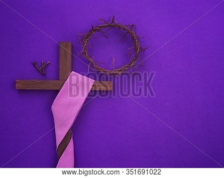 Good Friday, Lent Season, Ash Wednesday And Holy Week Concept. A Woven Crown Of Thorns,three Rusty N