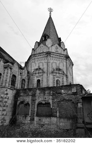 Forladte Feodorovsky gorodok i Tsarskoye Selo