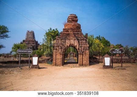 Began, Burama-March 9, 2017: Hsin Bhyu Shin monastic complex, Bagan, Myanmar (BURMA)