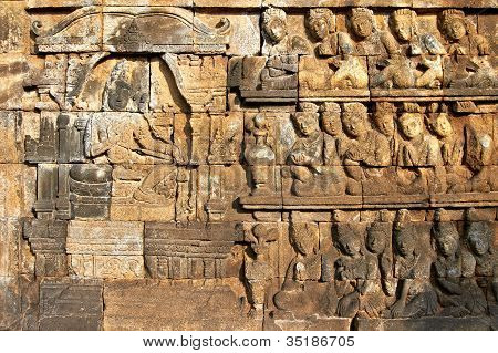 Bas-relief på væggen i Borobudur Temple