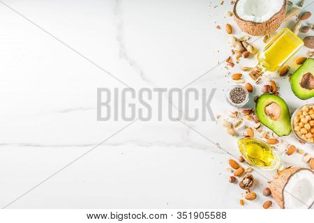 Healthy Vegan Fat Food Sources, Omega3, Omega6 Ingredients - Almond, Pecan, Hazelnuts, Walnuts, Oliv