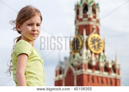 ภาพเหมือนของหญิงสาวที่เครมลิกับ Spassky ทาวเวอร์ของมอสโกน