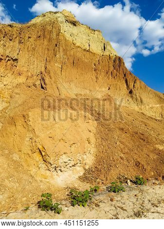 Big Cave Canyon In The Kherson Region On The Bank Of The Estuary. Stanislav Clay Mountains And Canyo