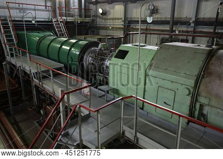 Gas Transportation System. Booster Pumping Station For Gas. Gas Filling Station And Gas Tanks. Trans