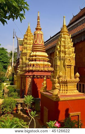 Preah Prom reath Pagoda en Siem Riep