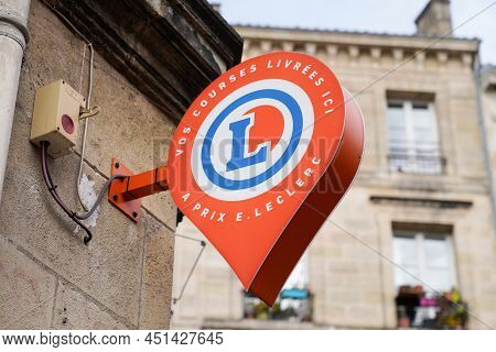 Bordeaux , Aquitaine  France - 03 20 2022 : E.leclerc Relais Text Logo And Wall Brand Sign On Buildi