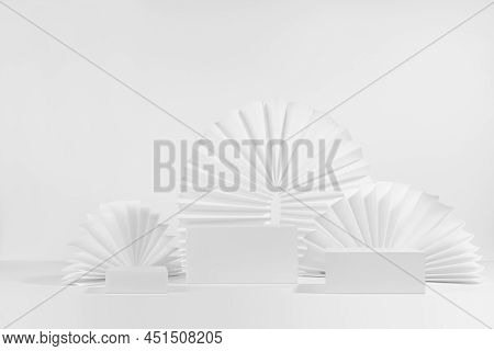 Template Of Three Different Size White Podiums With Soft Light Asian Round Ribbed Paper Fans, Arch I