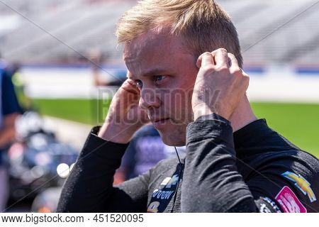 March 19, 2022 - Ft. Worth, Texas, USA: FELIX ROSENQVIST (7) of Varnamo, Sweden qualifies for the XPEL 375 at Texas Motor Speedway in Ft. Worth, Texas, USA.