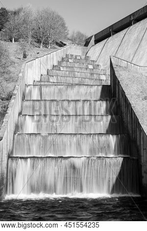 Wimbleball Dam
