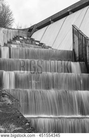Wimbleball Dam