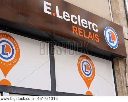 Bordeaux , Aquitaine  France - 03 20 2022 : E.leclerc Relais Brand Logo And Text Sign On Wall Store 