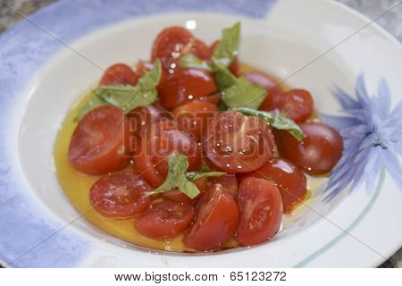 Salad Tomatoes