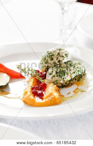 chicken cutlets with vegetables