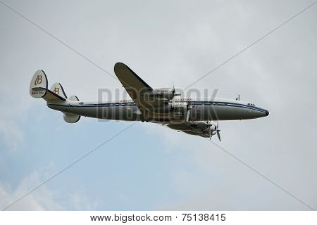 Lockheed C-121C Super Constellation