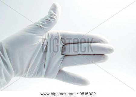มือ gloved