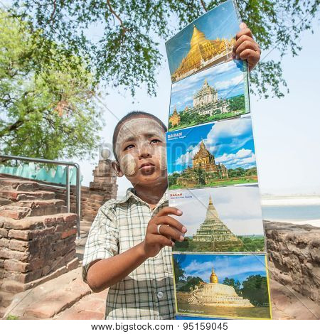 Myanmar Travel in Bagan