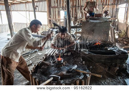 Myanmar Life