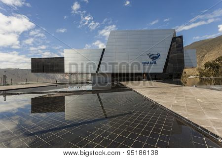 Building Unasur, Union Of South American Nations.