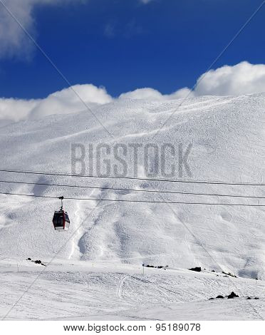 Gondola Lift And Off-piste Slope At Sun Day