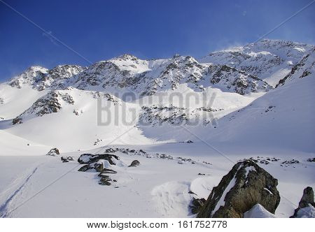 Snowy Peaks: Sankt Anton am Arlberg slopes