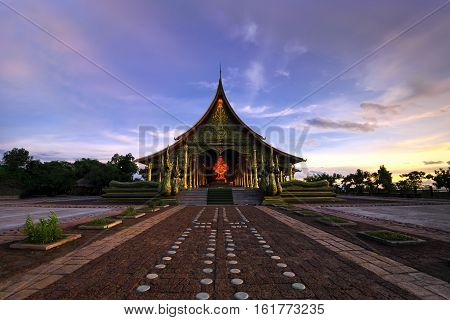 Wat Sirindhorn, Phibun Mangsahan, Ubon Ratchathani, measured Phuproud thailand .