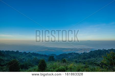 Beautiful Monlan Mountain a hilltop at an altitude of about 1696 meters generally have an abundance of. Although some areas are used in agriculture for some time at Sri Lanna National Park Chiangmai