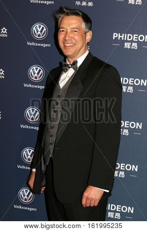 LOS ANGELES - DEC 15:  Russell Wong at the 21st Annual Huading Global Film Awards - Arrivals at The Theatre at The ACE Hotel on December 15, 2016 in Los Angeles, CA