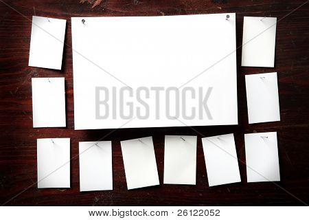 Fotopapier anfügen Nagel aus Holz Hintergrund