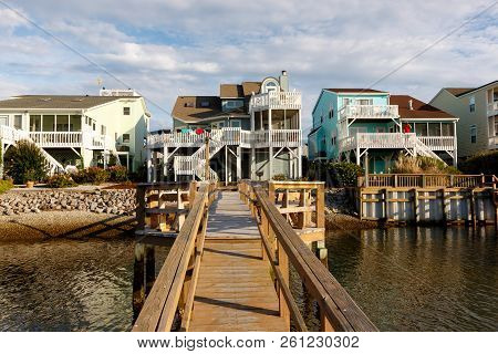 Luxury Beach House Rentals On The Intercoastal Waterway, Sunset Beach, North Carolina With A Boat Li