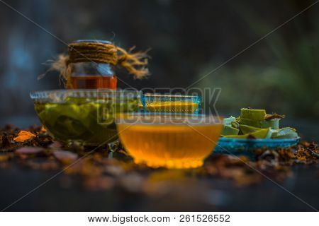 Herbal Face Pack Of Aloe Vera ,turmeric,rose Water, And Honey For Glowing And Radient Skin And For A