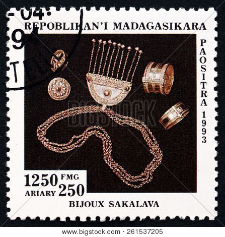Malagasy - Circa 1993: A Stamp Printed In Malagasy, Madagascar Shows Sakalava Jewelry, Design, Circa