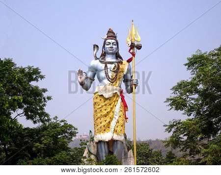 Lord Shiva Tall Colorful Statue With Snake Near Har Ki Pauri Haridwar Front View , Hindu God Idol Ma