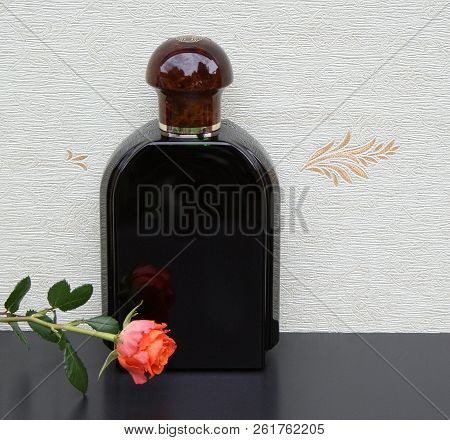 Eau De Toilette, Large Perfume Bottle In Front Of The Satin Wallcovering Elysee Decorated With An En