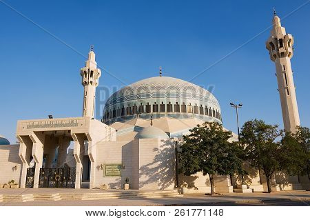 Amman, Jordan - August 18, 2012: King Abdullah Mosque Against The Blue Sky In Amman, Jordan.
