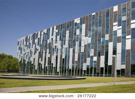 Moderní architektura