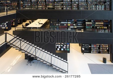 Moderní knihovna interiér