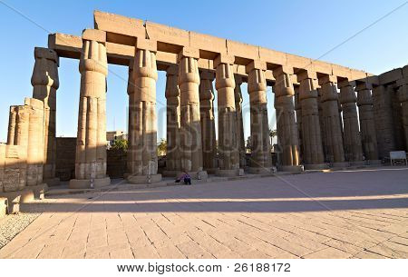 Amenhotep III alay Colonnade