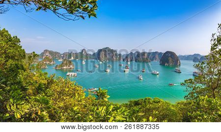 Halon Bay, Vietnam