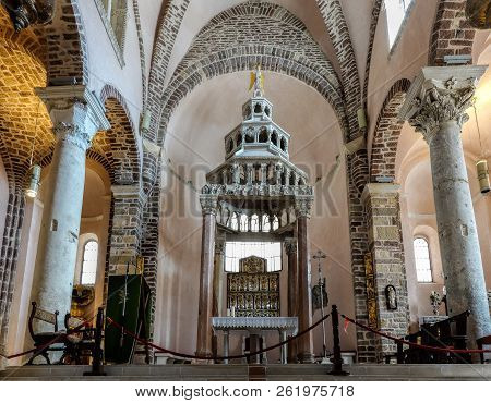 Kotor, Montenegro, July 30, 2018: The Altar Of The Saint Tryphon Cathedral, Consecrated In 1166.