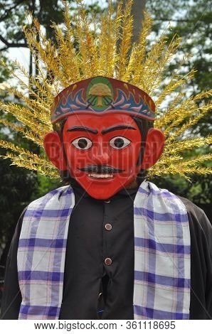 Ondel-ondel The Big Jakarta Traditional Puppet - Indonesia
