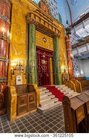 Kazinczy Street Jewish Synagogue